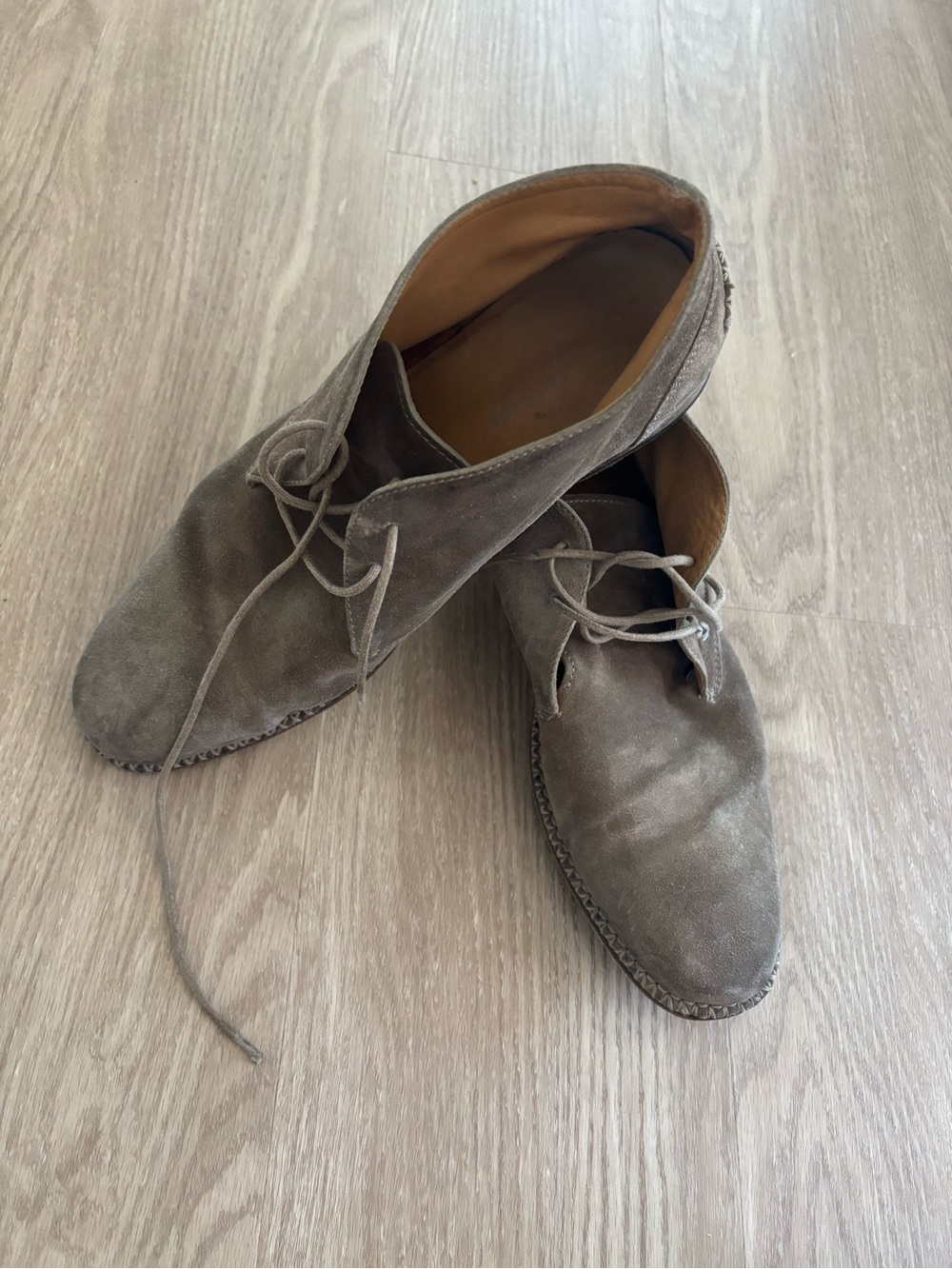 Johny Varvatos Men's Suede Lace-Up Desert Shoes in Taupe 11.5